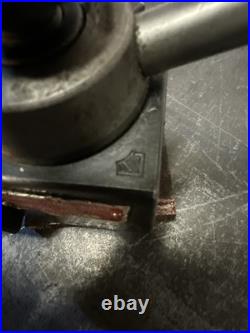 Aloris Quick Change Piston Type Model AX Tool Block With Toolholders Lot